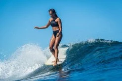 Olaian Andrea Surfing Swimsuit Crop Top with Padded Cups - Stylish Bikini & Boardshorts for Women 30 Olaian Andrea Surfing Swimsuit Crop Top With Padded Cups Bikinis, Boardshorts