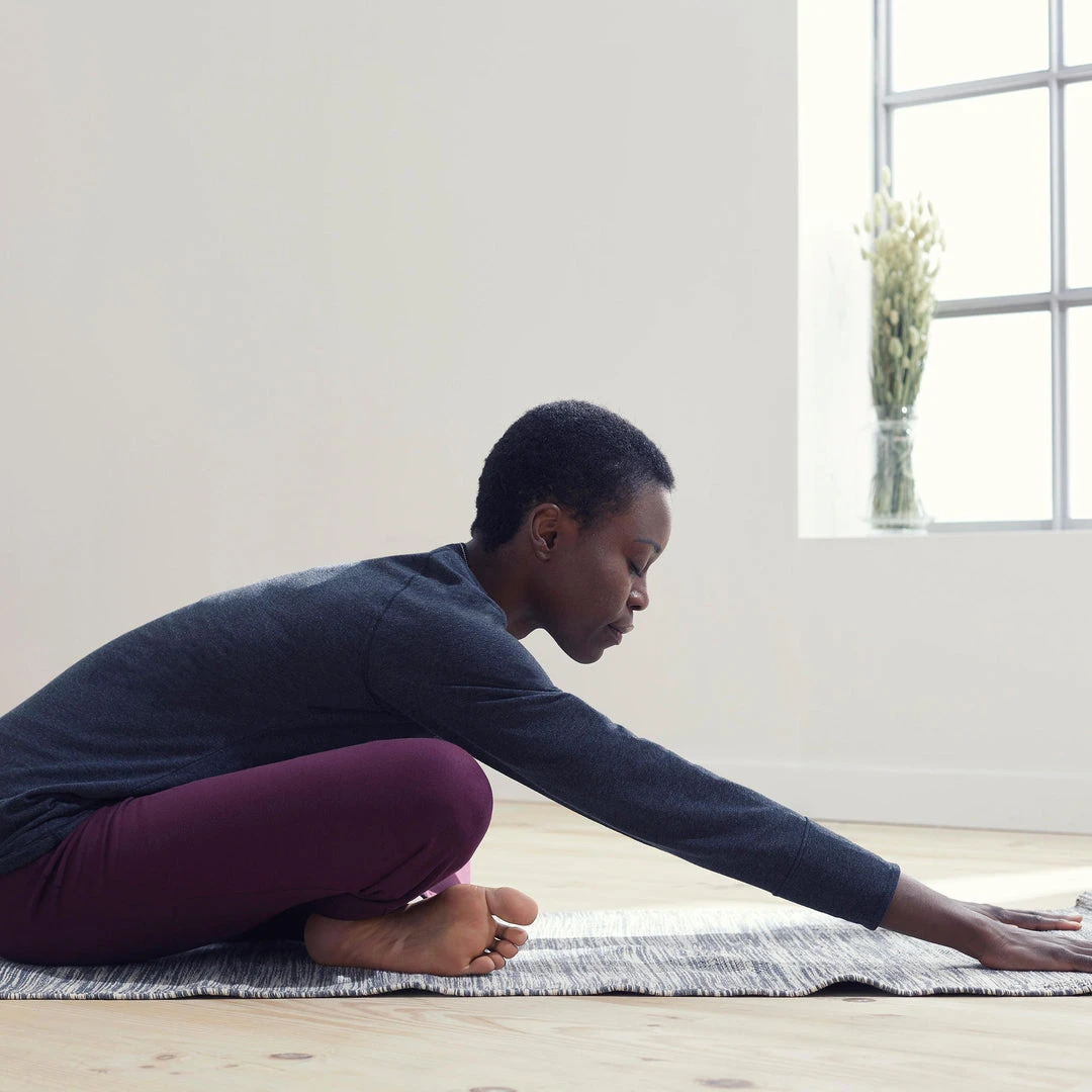 Best Deal Women's Long-Sleeved Organic Cotton Yoga T-Shirt by Kimjaly | Eco-Friendly & Comfortable 27 Shirts Kimjaly, Long-Sleeved Organic Cotton Yoga T-Shirt, Women's