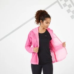 Kiprun Light Showerproof Running Jacket - Windproof Windbreaker for Runners 49 Kiprun Light Showerproof Running Jacket Windbreakers