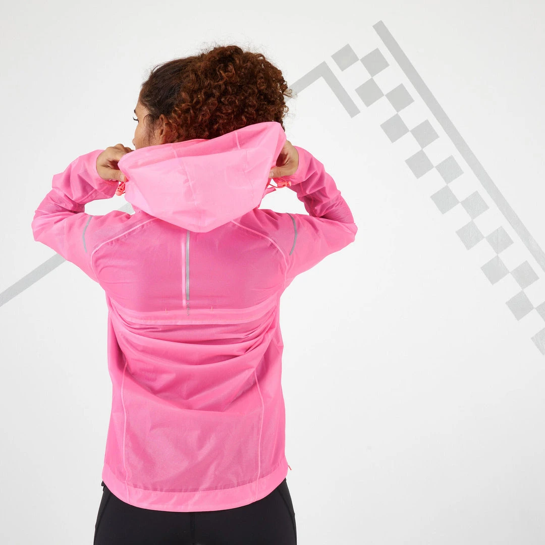 Kiprun Light Showerproof Running Jacket - Windproof Windbreaker for Runners 9 Kiprun Light Showerproof Running Jacket Windbreakers
